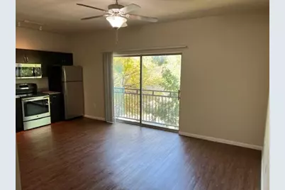 1401 E 4th Street #206, Austin, TX 78702 - Photo 5