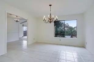 4505 Deepwoods Dr, Austin, TX 78731 - Photo 5