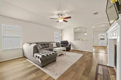 718 Sugar Brook Drive, Temple, TX 76502 - Photo 7