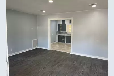 439 East Lafayette Street, La Grange, TX 78945 - Photo 3