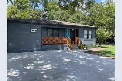 439 East Lafayette Street, La Grange, TX 78945 - Photo 15