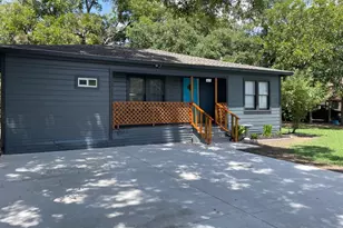 439 East Lafayette St, La Grange, TX 78945 - Photo 15