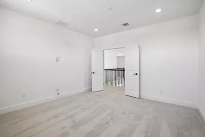 8712 Peristyle Drive, Austin, TX 78744 - Photo 15