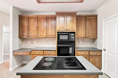 9729 Fm 775, Floresville, TX 78114 - Photo 11