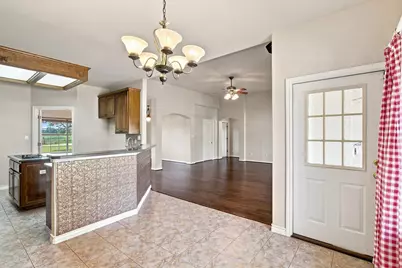 9729 Fm 775, Floresville, TX 78114 - Photo 9