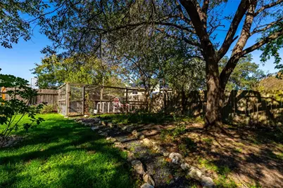 8202 Avocet Drive, Austin, TX 78745 - Photo 21