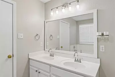 505 Washington Square Drive, Leander, TX 78641 - Photo 21