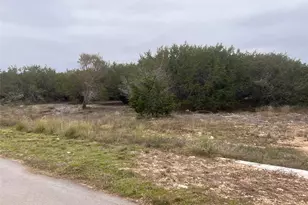 138 Ethan Ln, Burnet, TX 78611 - Photo 1