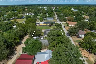 488 7th St, Somerville, TX 77879 - Photo 37