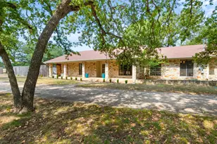 312 Southcross Rd, Georgetown, TX 78628 - Photo 5