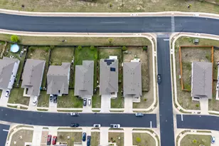 307 Watercourse Wy, Bastrop, TX 78602 - Photo 33