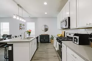 307 Watercourse Wy, Bastrop, TX 78602 - Photo 5