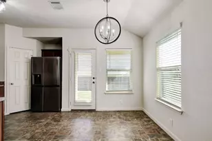 409 Teron Dr, San Marcos, TX 78666 - Photo 5