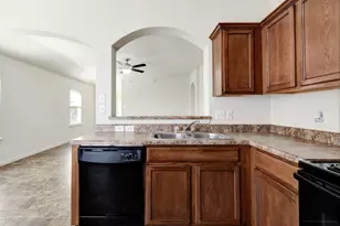 409 Teron Dr, San Marcos, TX 78666 - Photo 7