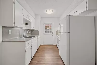 6204 Linda Lane #B, Austin, TX 78723 - Photo 9