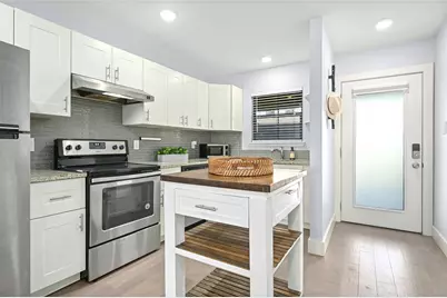 909 Reinli Street #228, Austin, TX 78751 - Photo 3