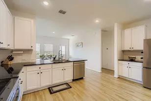 157 Lt Rusty Dr, Jarrell, TX 76537 - Photo 9