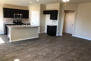 11109 Reliance Creek Dr, Austin, TX 78754 - Photo 3