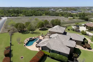 101 Hammerstone Cove, Georgetown, TX 78628 - Photo 25