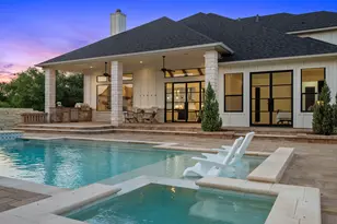112 Davis Ln, Georgetown, TX 78633 - Photo 1