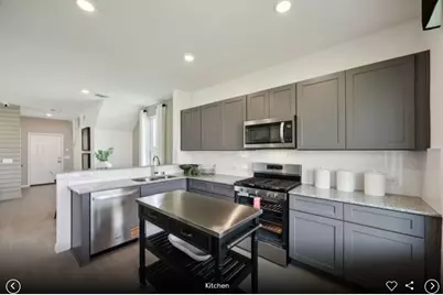 161 Green Berets Bend, Jarrell, TX 76537 - Photo 5