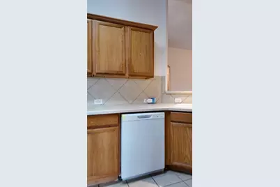 100 Maplewood S, Kyle, TX 78640 - Photo 13