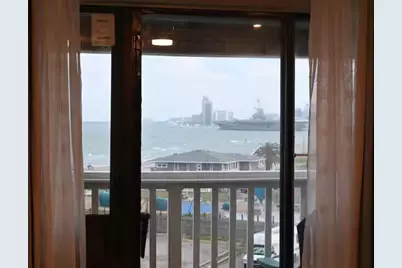 3938 Surfside Boulevard #1318, Corpus Christi, TX 78402 - Photo 3