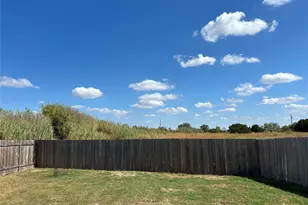 12713 Oxford Vineyard Ln, Manor, TX 78653 - Photo 27