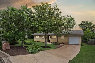 8204 Kellog Ct, Austin, TX 78745 - Photo 1