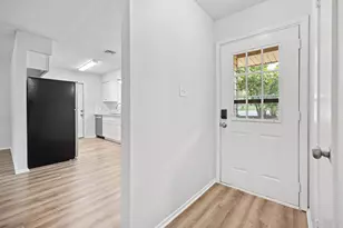 8204 Kellog Ct, Austin, TX 78745 - Photo 3