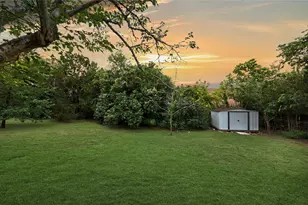 8204 Kellog Ct, Austin, TX 78745 - Photo 21