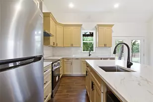 495 Cypress Trail Loop, Rockdale, TX 76567 - Photo 15