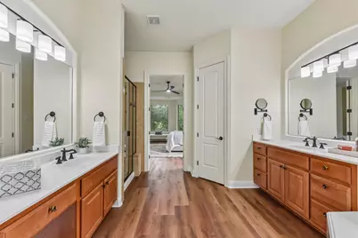 11213 Woodland Hills Trail, Austin, TX 78732 - Photo 21