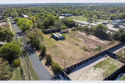 5005, 5015, 5017, 0000 Maufrais Lane, Austin, TX 78744 - Photo 5