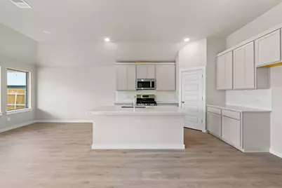 102 Melrose Street, Hutto, TX 78634 - Photo 7