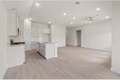 102 Melrose Street, Hutto, TX 78634 - Photo 11
