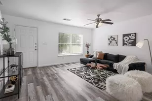 10732 Marshitahs Way, Austin, TX 78748 - Photo 11