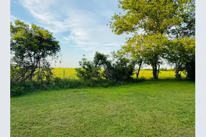 702 Pleasant Grove Road, Elgin, TX 78621 - Photo 31