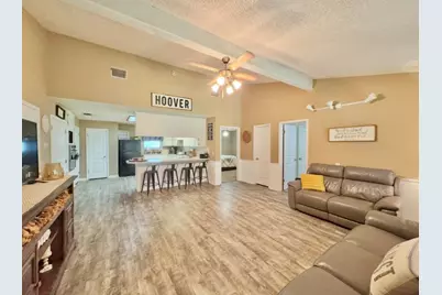 702 Pleasant Grove Road, Elgin, TX 78621 - Photo 11