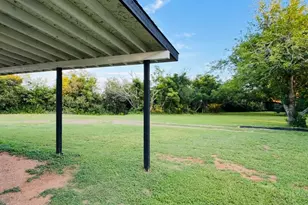 702 Pleasant Grove Rd, Elgin, TX 78621 - Photo 5