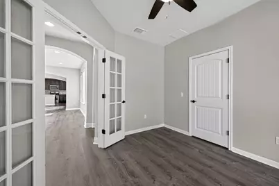 5800 Baythorne Drive, Austin, TX 78747 - Photo 7