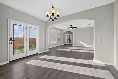 5800 Baythorne Drive, Austin, TX 78747 - Photo 9
