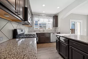 5800 Baythorne Dr, Austin, TX 78747 - Photo 17