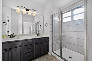 5800 Baythorne Dr, Austin, TX 78747 - Photo 23