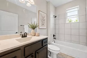 5800 Baythorne Dr, Austin, TX 78747 - Photo 25
