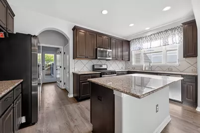 5800 Baythorne Drive, Austin, TX 78747 - Photo 17