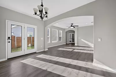 5800 Baythorne Drive, Austin, TX 78747 - Photo 13