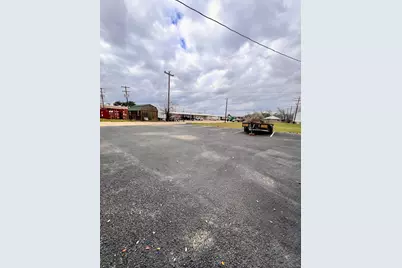 2300 N US Highway 281 Highway, Marble Falls, TX 78654 - Photo 27