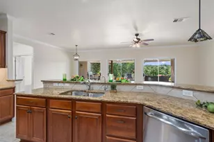 300 Pipe Creek Ln, Georgetown, TX 78633 - Photo 17
