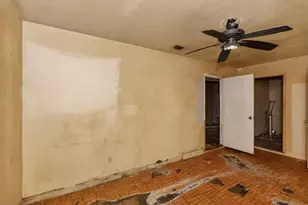 1003 Arthur Stiles Rd, Austin, TX 78721 - Photo 19